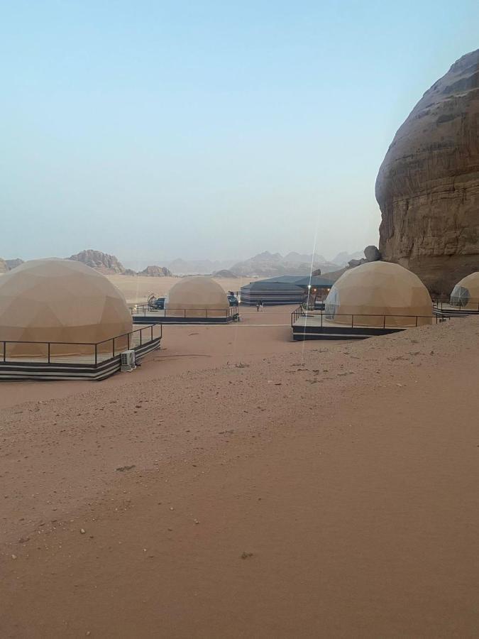 Tamim Luxury Wadi Rum Camp Екстериор снимка