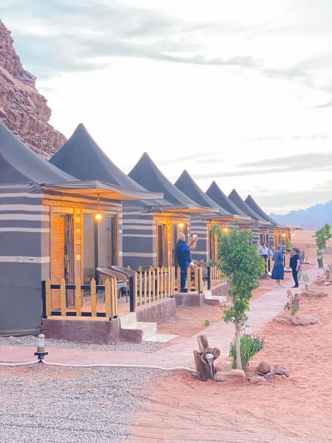 Tamim Luxury Wadi Rum Camp Екстериор снимка