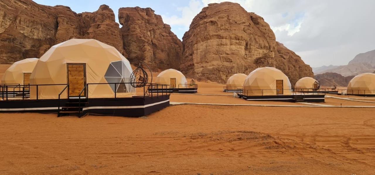 Tamim Luxury Wadi Rum Camp Екстериор снимка