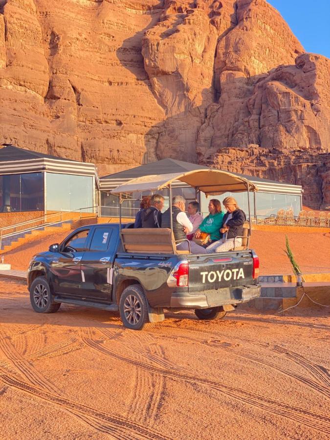 Tamim Luxury Wadi Rum Camp Екстериор снимка