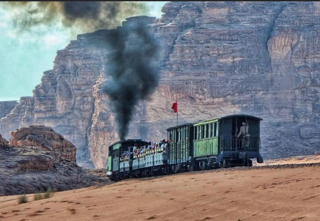 Tamim Luxury Wadi Rum Camp Екстериор снимка
