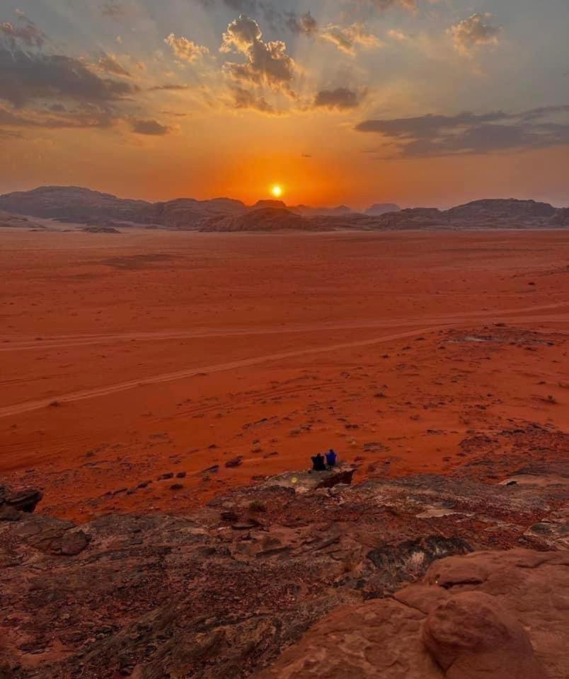 Tamim Luxury Wadi Rum Camp Екстериор снимка