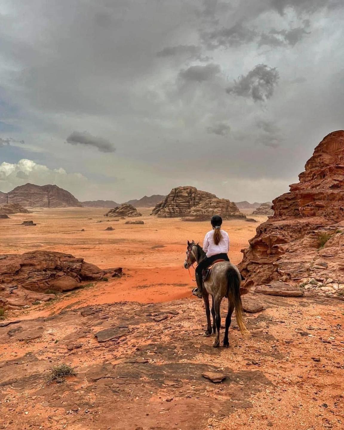 Tamim Luxury Wadi Rum Camp Екстериор снимка